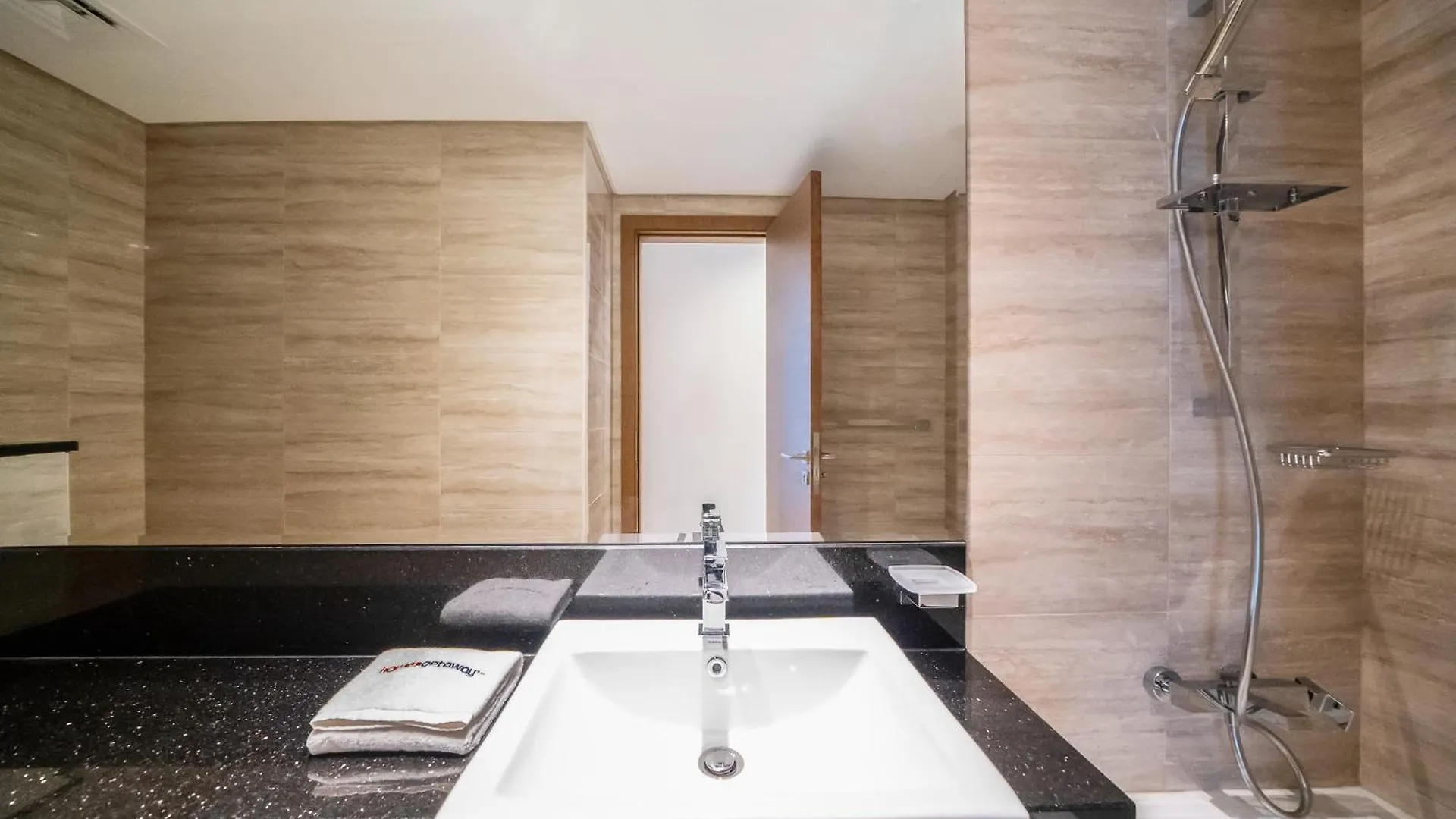 شقة Luxury Missoni Branded 1Br In Business Bay دبي 0*,  الإمارات العربية المتحدة